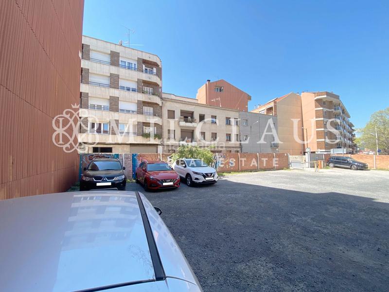 Foto c89692a6-82f4-4164-bdc9-46eea31926ef. Terreny residencial a Plaça Catalunya Manresa