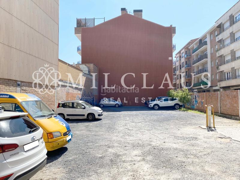 Foto d4a22edb-6e0e-4f83-abe3-abfff3381f31. Terreny residencial a Plaça Catalunya Manresa