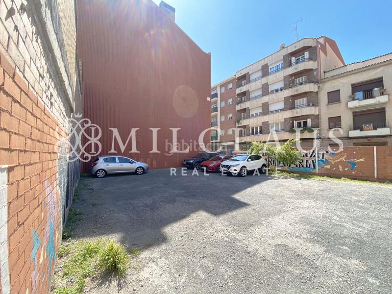 Foto e9930d60-7df3-43ab-8a49-dc3d3b23c992. Terreny residencial a Plaça Catalunya Manresa