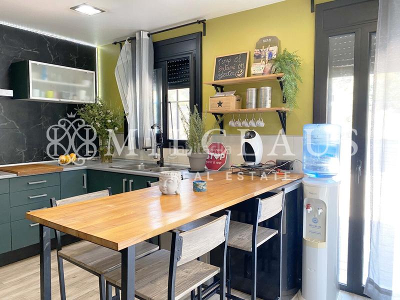 Foto 28f75c1a-0d73-4f51-b251-41ac9308ea46. Casa amb calefacció aparcament piscina a Castellnou-Can Mir-Can Solà Rubí