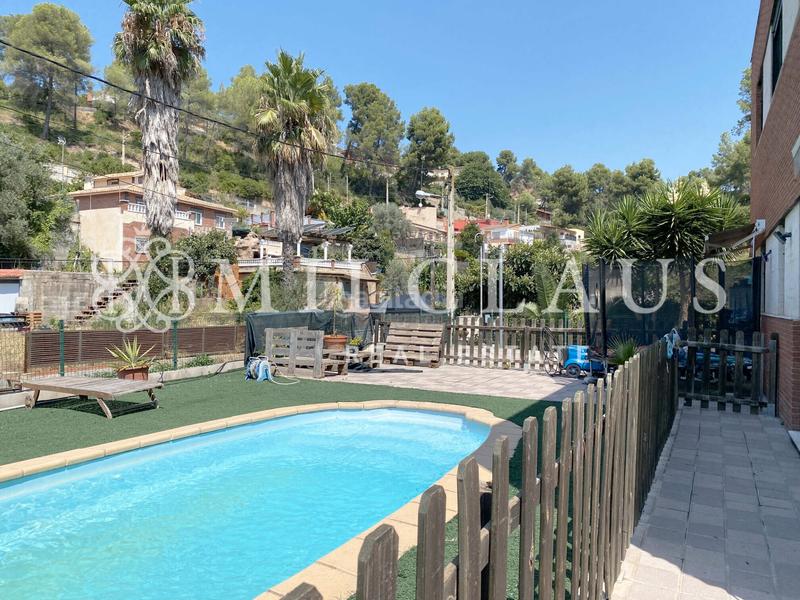 Foto 7734e74e-c522-4e94-93d3-3bf97a793e50. Casa amb calefacció aparcament piscina a Castellnou-Can Mir-Can Solà Rubí