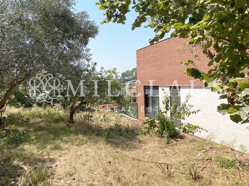 Foto ccb6f5c5-3729-4ed5-a677-4612602319ec. Casa amb calefacció aparcament piscina a Castellnou-Can Mir-Can Solà Rubí