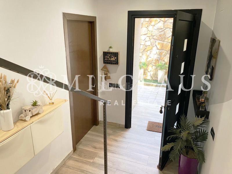 Foto df0bdb83-4f19-463d-b267-f5efd0eea37f. Casa amb calefacció aparcament piscina a Castellnou-Can Mir-Can Solà Rubí