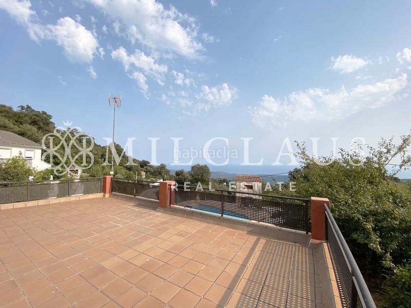 Foto 1718b33c-ec88-4edc-938d-d6b5798e17a0. Casa amb xemeneia calefacció aparcament piscina a Sant Iscle de Vallalta