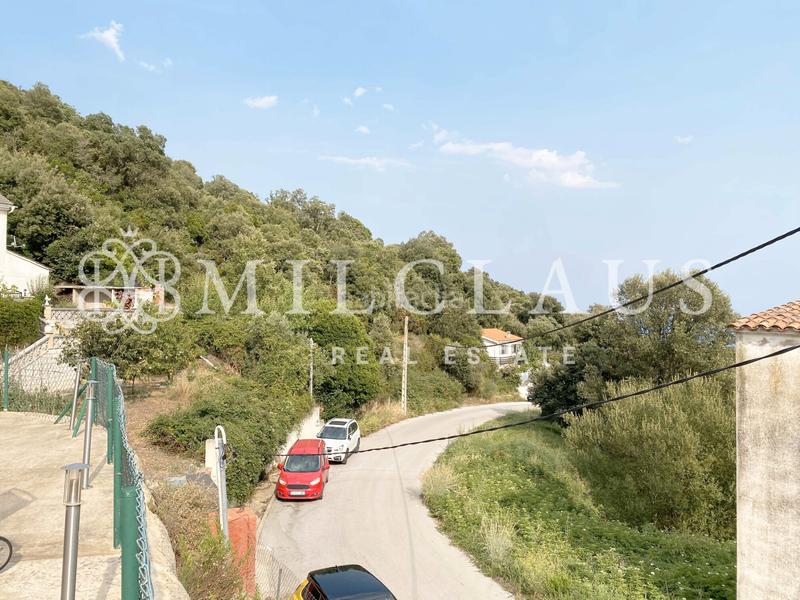 Foto 4cc188ce-4861-43ce-b5ec-9c7e572b4422. Casa amb xemeneia calefacció aparcament piscina a Sant Iscle de Vallalta