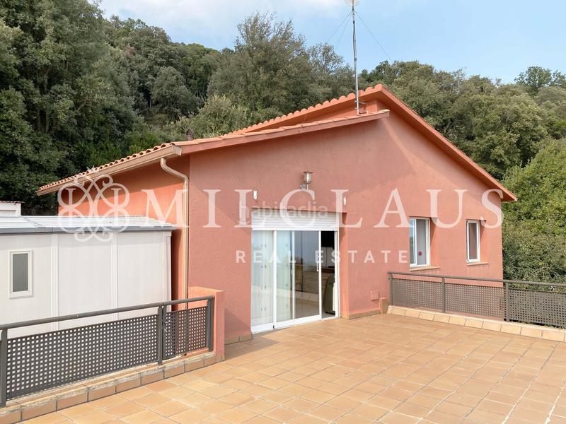 Foto 4ef3430c-1ba1-4473-971a-85dd55b29281. Casa amb xemeneia calefacció aparcament piscina a Sant Iscle de Vallalta