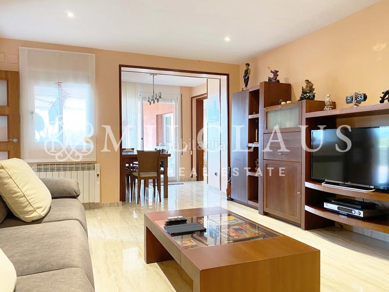 Foto b3cbae60-f29b-494e-a4d0-2a22f63b97a3. Casa amb xemeneia calefacció aparcament piscina a Sant Iscle de Vallalta