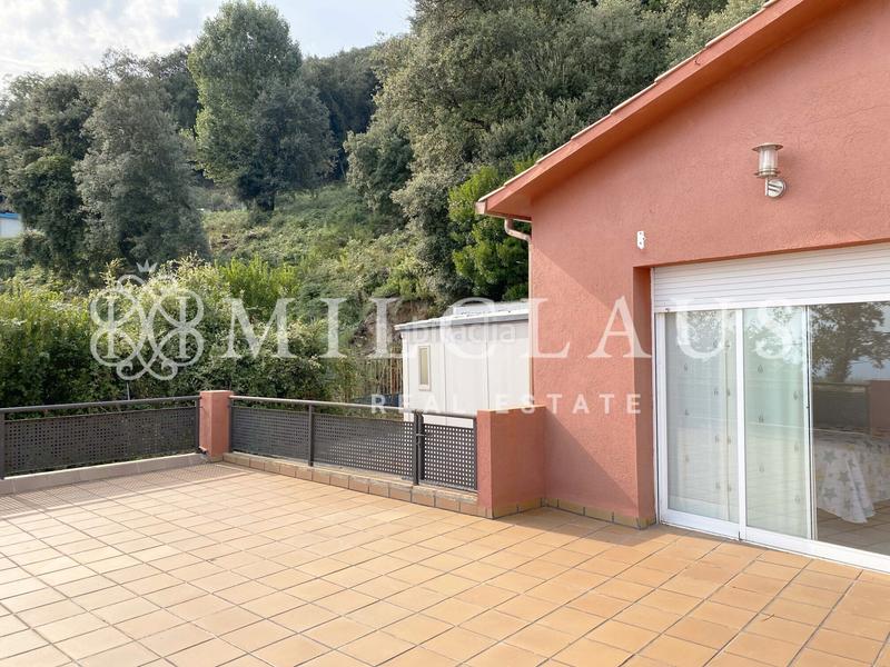 Foto db6702a3-4ec5-4dc0-bbdc-8ccba9583629. Casa amb xemeneia calefacció aparcament piscina a Sant Iscle de Vallalta