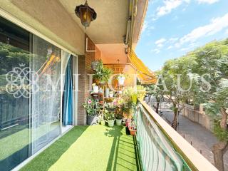 Pis  Carretera de sant cugat. Amplio y luminoso piso en carretera de sant cugat de rub.