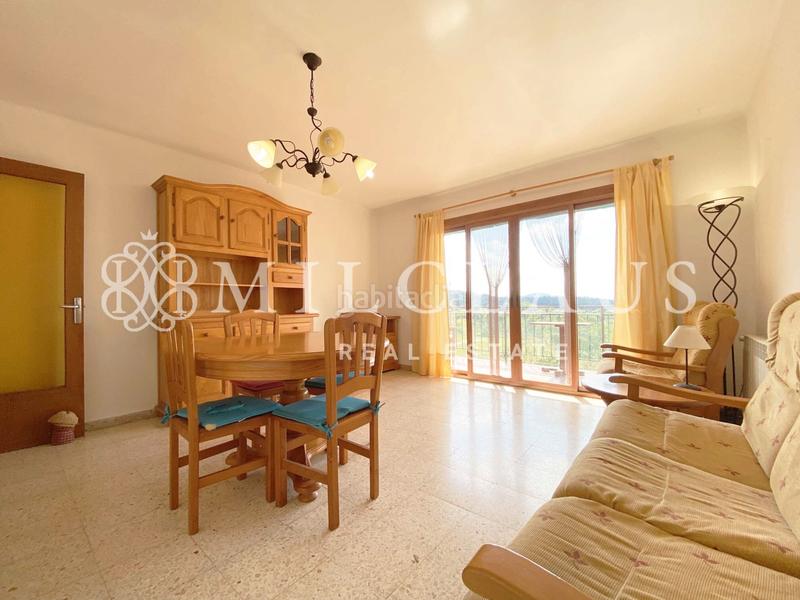 Foto 096039f9-69e9-4161-9efa-fe8f68634e4b. Piso práctico piso esquinero y soleado en Talamanca