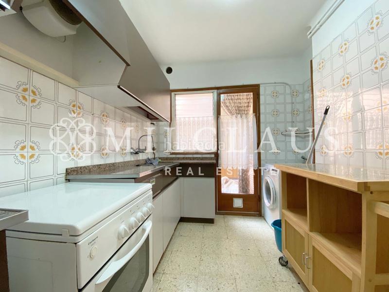 Foto 44435017-6551-4bd3-8b9e-bc630e4d0962. Piso práctico piso esquinero y soleado en Talamanca