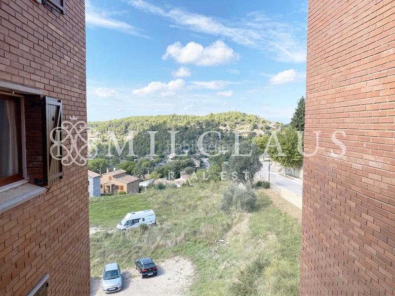 Foto bccd700f-38f4-4e2f-b71f-542ec24f435a. Piso práctico piso esquinero y soleado en Talamanca