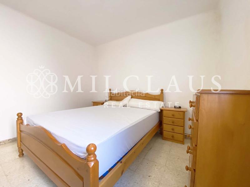 Foto c4ee2ff0-2981-4f3b-a67e-142c7987933d. Piso práctico piso esquinero y soleado en Talamanca