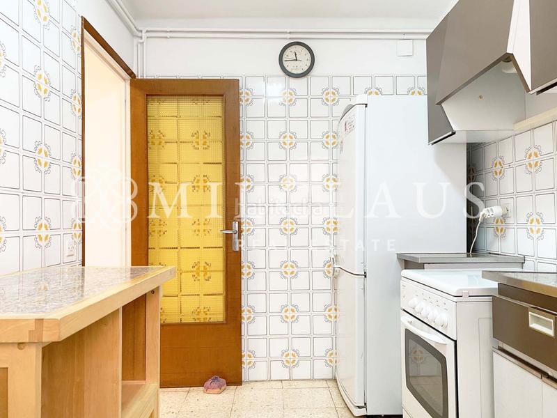 Foto ed23b9c8-2f37-4ddc-bd6d-4ad7fd0f92a7. Piso práctico piso esquinero y soleado en Talamanca