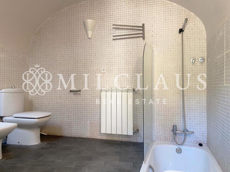 Foto 0ef167a8-ae30-4441-a64b-40e02d57aaf8. Masia a desconocido 10 a Talamanca