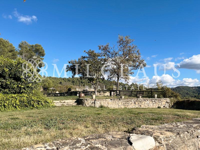 Foto 351f6c69-b78d-4b18-bccb-4d9cb0ba17f2. Masia a desconocido 10 a Talamanca