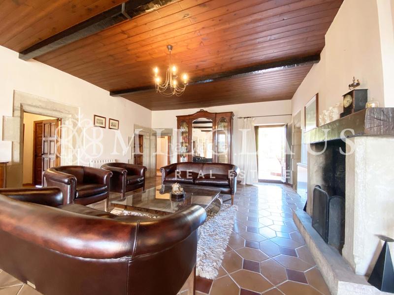 Foto 84079775-34e1-4b3b-89d5-bbc5d4dc5fdb. Masia a desconocido 10 a Talamanca