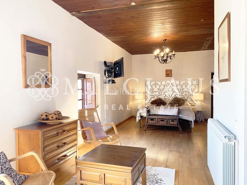 Foto 8cd4e103-68d4-4f43-aae2-faf8e6de25b8. Masia a desconocido 10 a Talamanca