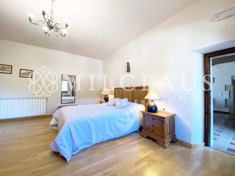 Foto 9e06126c-5df3-49a3-a70a-27af49a41a8a. Masia a desconocido 10 a Talamanca