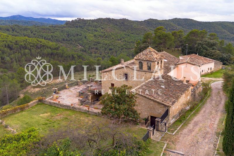 Foto e00f629e-bbd0-486d-a5a6-79b93cb5aa47. Masia a desconocido 10 a Talamanca