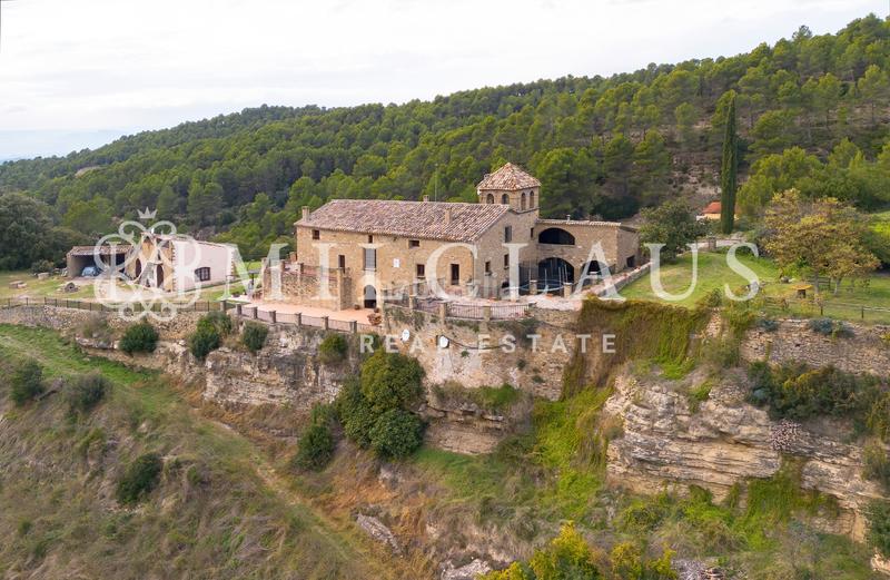 Foto f6247c2f-b9f3-4bce-9971-76ac74ff0240. Masia a desconocido 10 a Talamanca