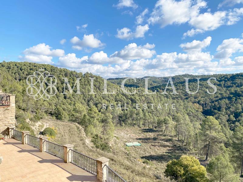 Foto fa7513cc-e038-453f-a2ae-9ebf3ef9c699. Masia a desconocido 10 a Talamanca