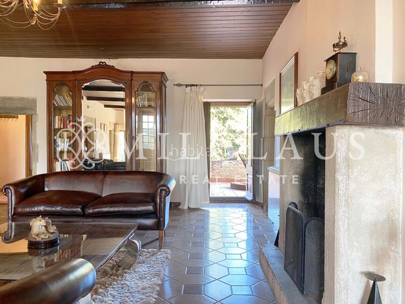 Foto ff485e52-9ab4-46fa-9f51-1e3348d7fb8e. Masia a desconocido 10 a Talamanca