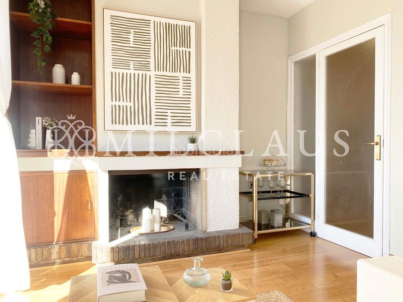 Foto 09ad4d1c-cbb7-44b1-bc36-1d372f98b9f7. Flat with fireplace heating in Barri del Centre Terrassa