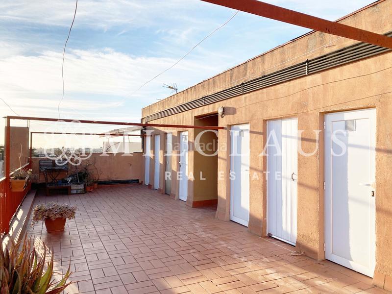 Foto 32c4b30d-3d76-4df9-8fed-5877d23611d8. Flat with fireplace heating in Barri del Centre Terrassa