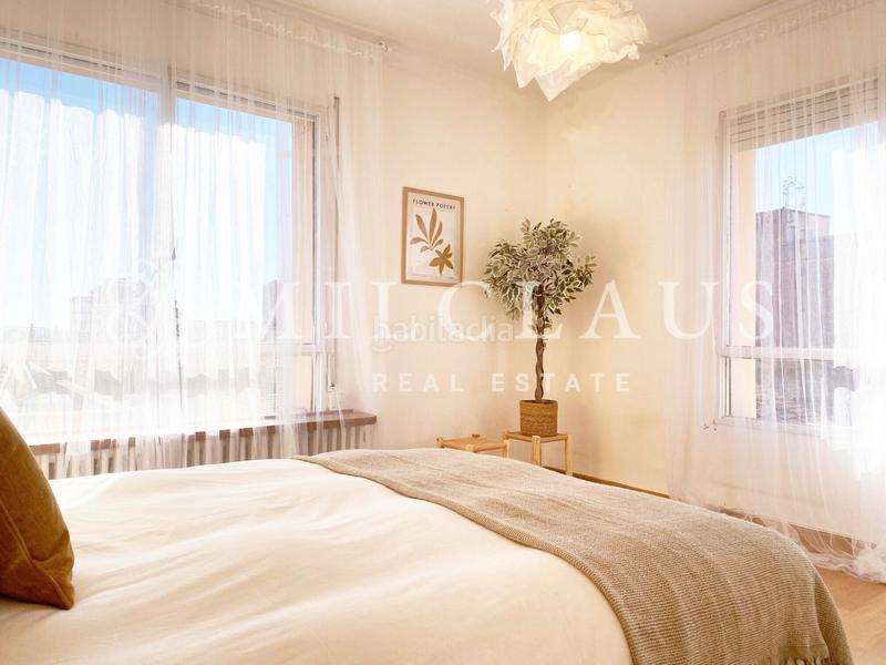 Foto 3c3e8e8f-69ec-4cfd-ac2e-8f1785c6eae5. Flat with fireplace heating in Barri del Centre Terrassa