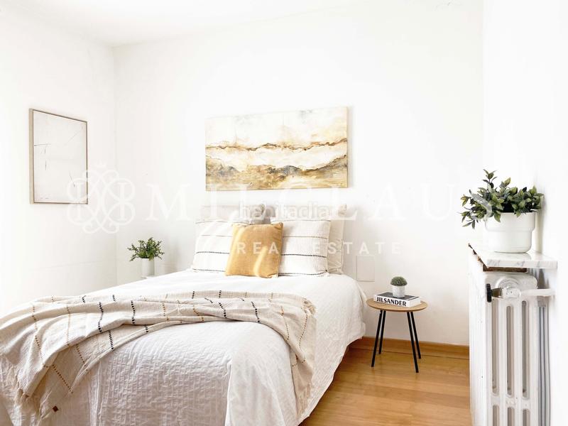 Foto 3ea99f94-3a4b-46c1-bcf7-0c2d3b9e35f8. Flat with fireplace heating in Barri del Centre Terrassa