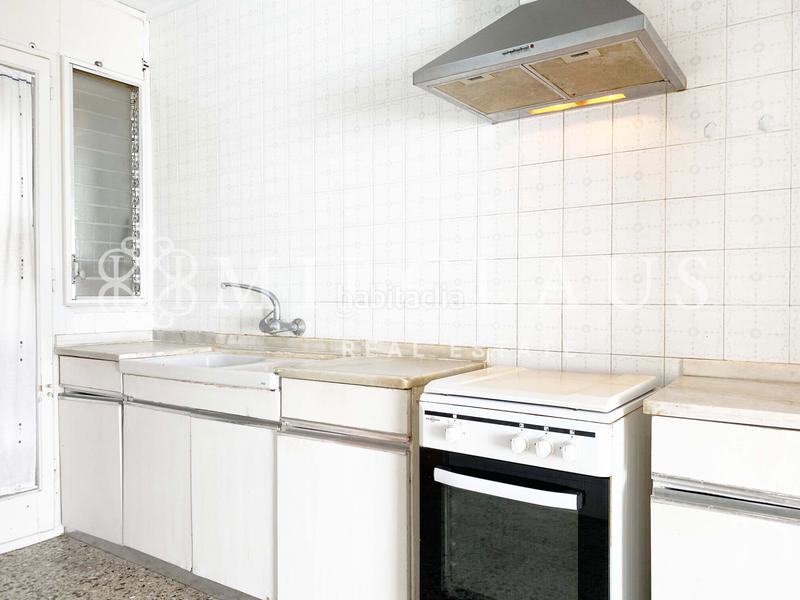 Foto 4c0e3dec-c5c1-4c66-98dd-a5bf9bd9ab7c. Flat with fireplace heating in Barri del Centre Terrassa