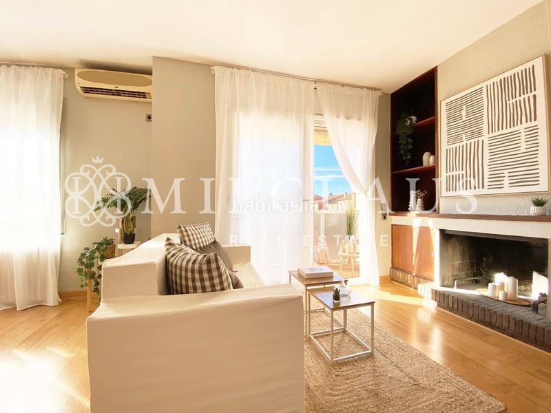 Foto 75d38a03-61ff-40ff-81a9-9ac31cbb242b. Flat with fireplace heating in Barri del Centre Terrassa