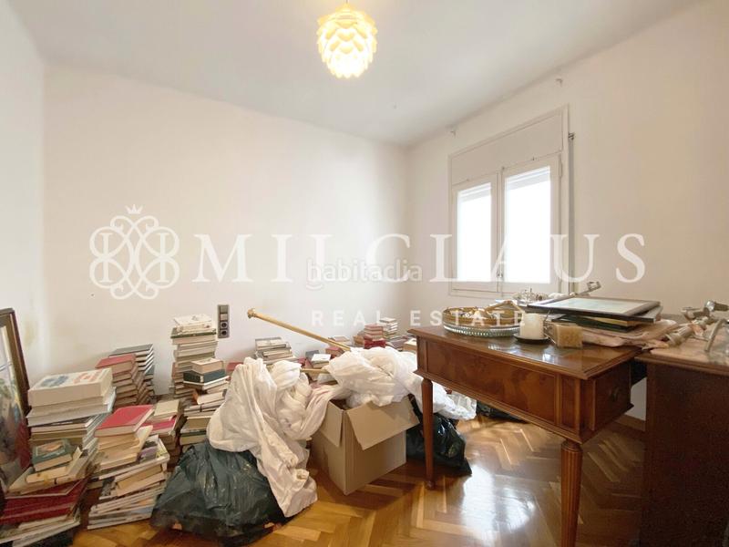 Foto 96df8010-ee48-4649-bac8-161093b28c5e. Flat with fireplace heating in Barri del Centre Terrassa