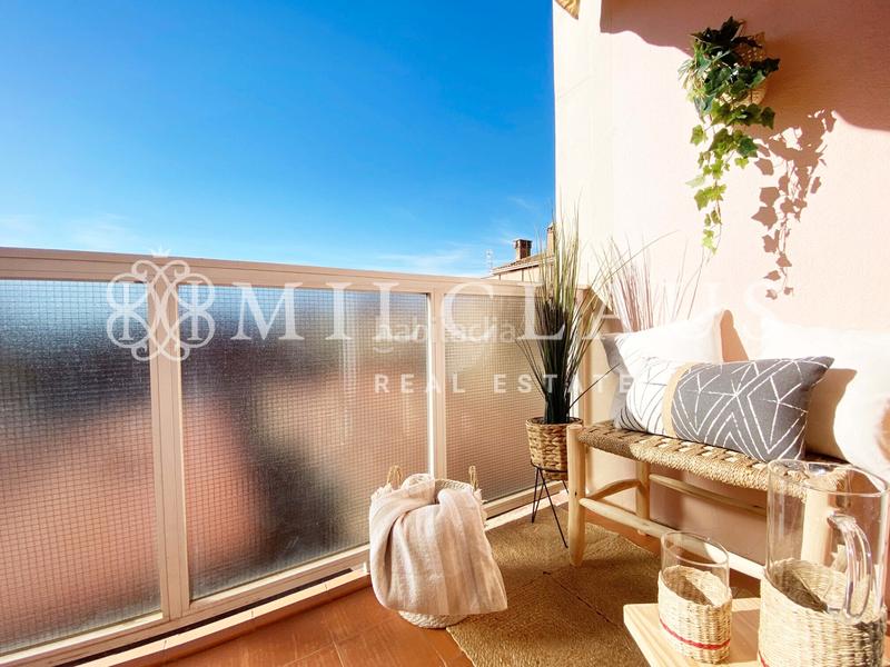 Foto b34d1d84-a70c-40e1-a1ad-298b933f2857. Flat with fireplace heating in Barri del Centre Terrassa