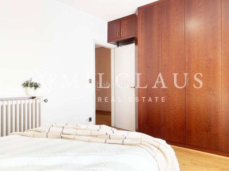 Foto da3b5666-93a1-4b13-8665-354644d8de53. Flat with fireplace heating in Barri del Centre Terrassa