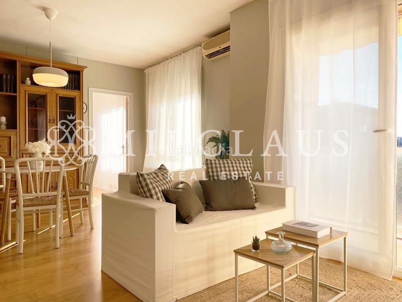 Foto eb8cca10-9aab-4127-aff1-010502bd34a5. Flat with fireplace heating in Barri del Centre Terrassa