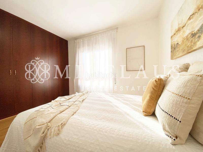 Foto ed71c01f-5134-4707-86ff-b62a2ff53b02. Flat with fireplace heating in Barri del Centre Terrassa