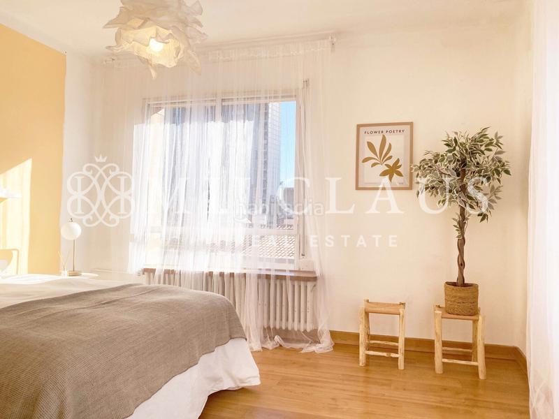 Foto f59ceeba-01ba-4b91-8755-c998fdd92deb. Flat with fireplace heating in Barri del Centre Terrassa