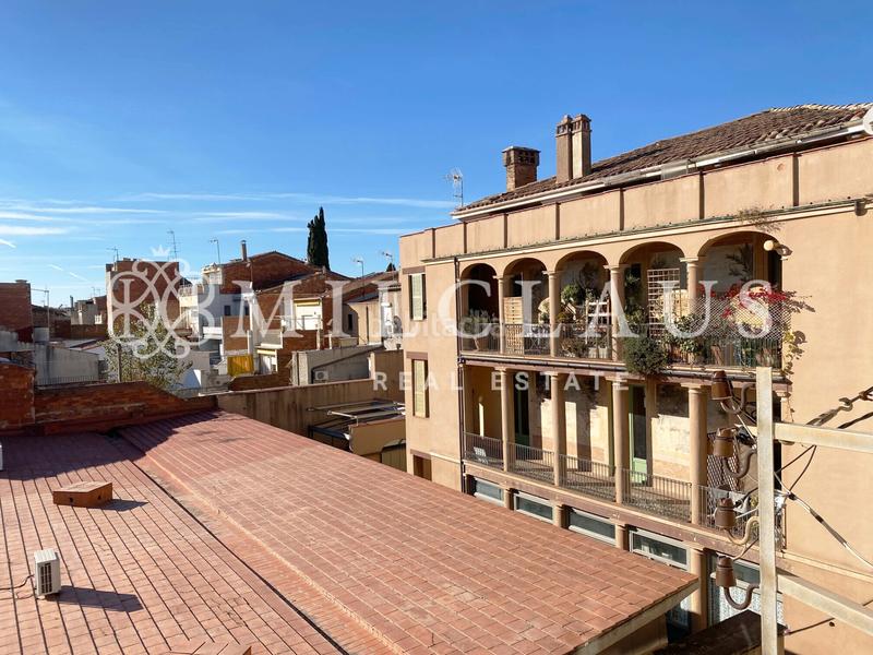 Foto f6be8784-bc5e-443f-95de-96b1fb51dbbd. Flat with fireplace heating in Barri del Centre Terrassa