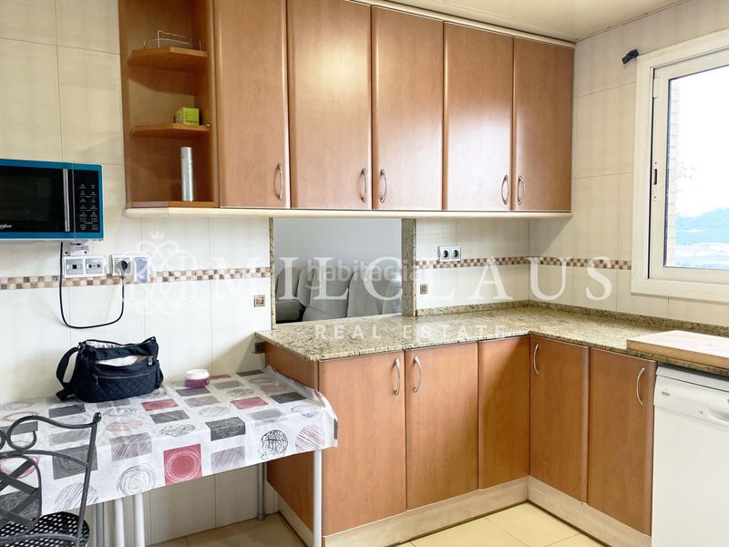 Foto 019de750-7e50-4438-8eb5-2fcf66443d97. Xalet amb xemeneia calefacció aparcament a Mediona