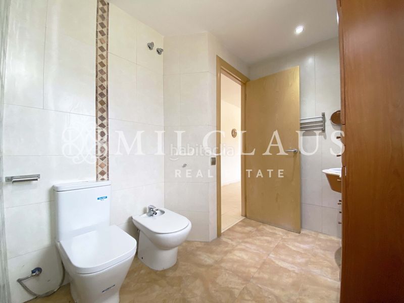 Foto 27dcb31a-e052-4859-bf83-7b44b17270f8. Xalet amb xemeneia calefacció aparcament a Mediona