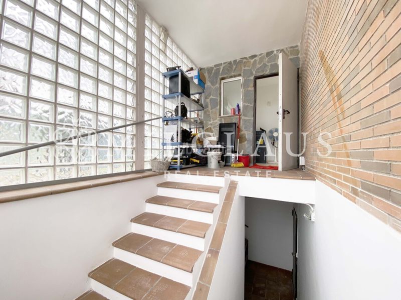 Foto 54a9fe1c-549a-4c07-93ed-2810a7ae0c9a. Xalet amb xemeneia calefacció aparcament a Mediona