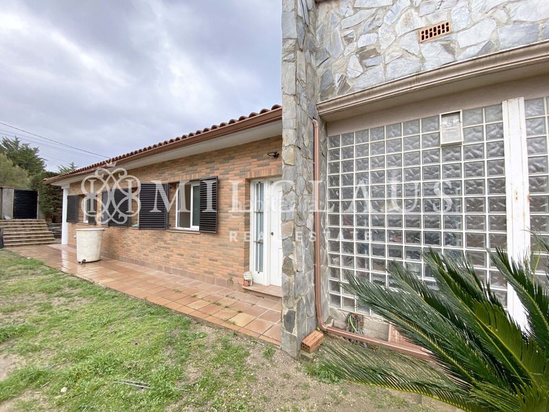 Foto 5ff82421-dc53-4259-9b7c-6f520bb7bd76. Xalet amb xemeneia calefacció aparcament a Mediona