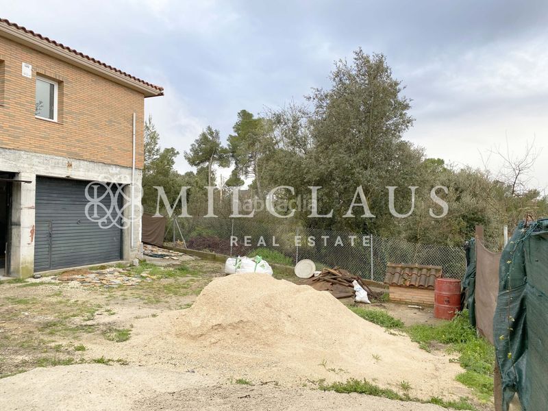 Foto 723a371e-3645-4208-9804-27c57c536ef6. Xalet amb xemeneia calefacció aparcament a Mediona