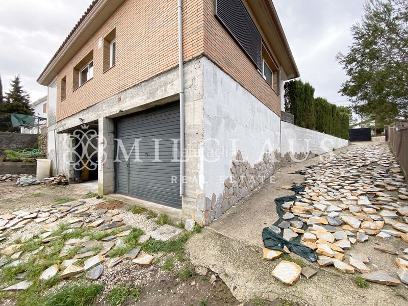 Foto 8259543f-a25e-4c67-a4ca-1307c9654c94. Xalet amb xemeneia calefacció aparcament a Mediona