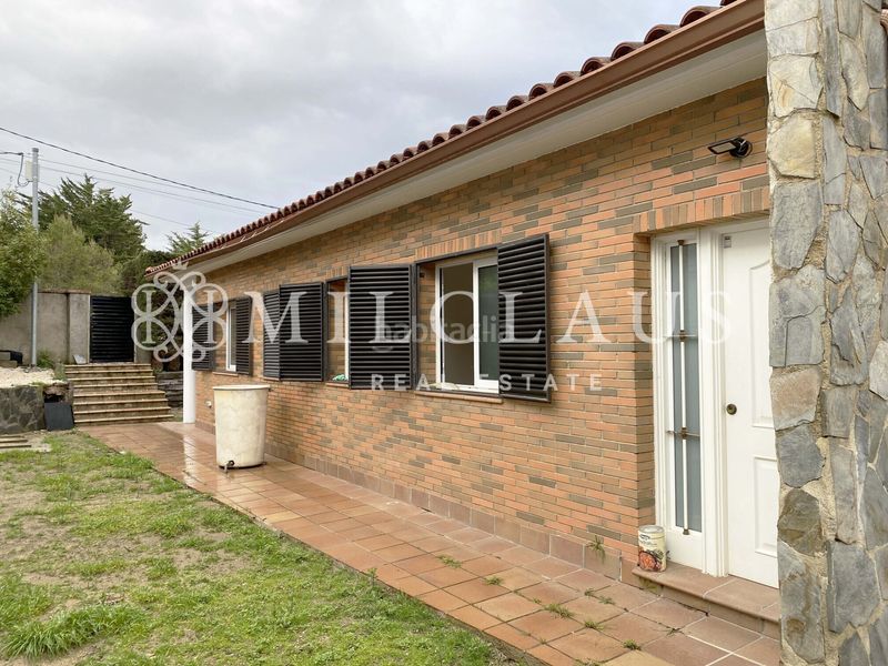 Foto 838bfe68-0616-4afa-9c1f-9e7376e9afb4. Xalet amb xemeneia calefacció aparcament a Mediona