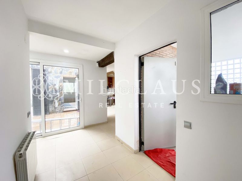 Foto 8bcb85da-ad76-4151-bfba-7b9eae497184. Xalet amb xemeneia calefacció aparcament a Mediona