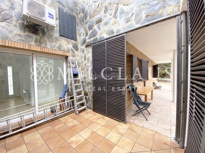 Foto 9170ed02-24cc-4711-be51-034355bfd4a8. Xalet amb xemeneia calefacció aparcament a Mediona