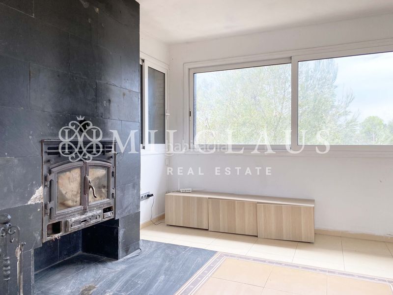 Foto 996c968e-440e-4d5b-aa7b-2e31a8b42f77. Xalet amb xemeneia calefacció aparcament a Mediona